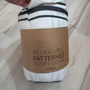 New KING/CAL KING ienjoy duvet cover 3 piece set